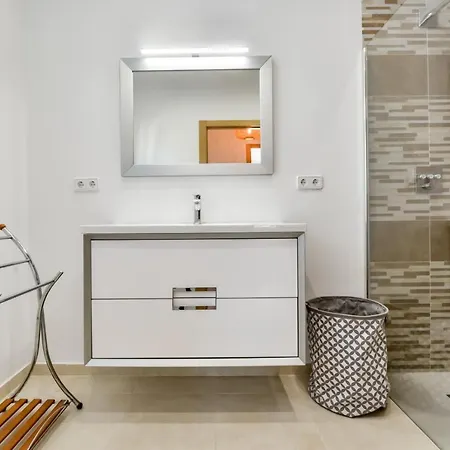 Guzman - Anneida * Calpe