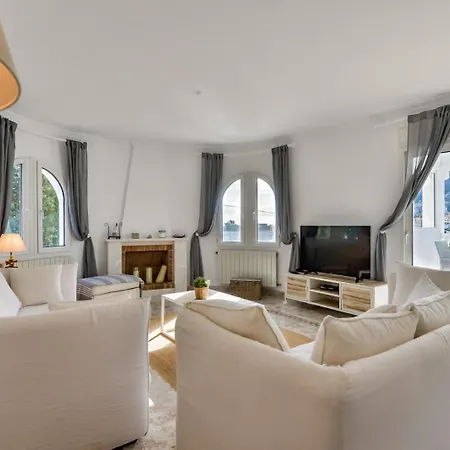 Guzman - Anneida Vila *