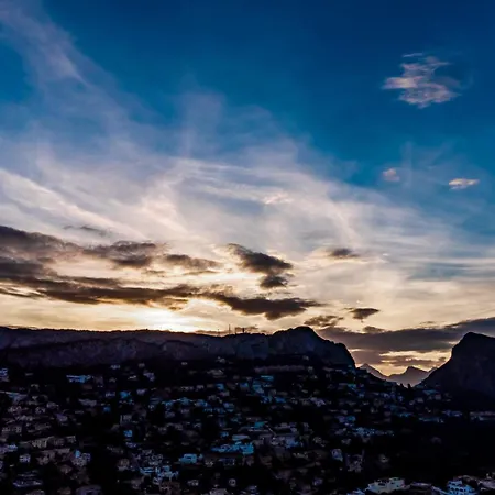 Guzman - Anneida Calpe