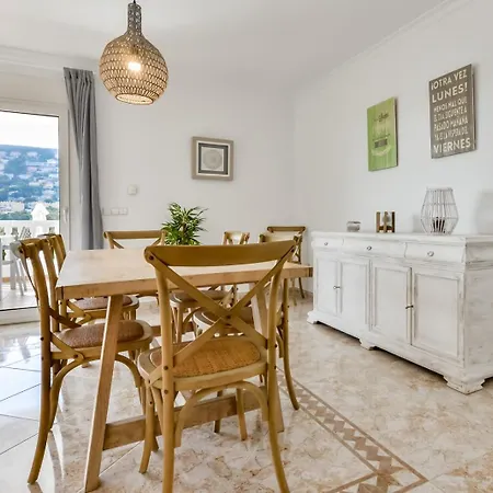 Guzman - Anneida * Calp