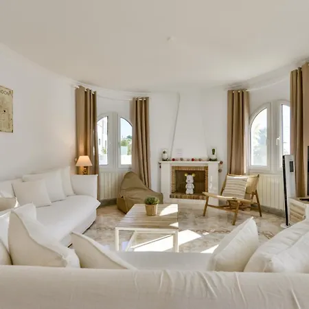 Guzman - Anneida * Calp