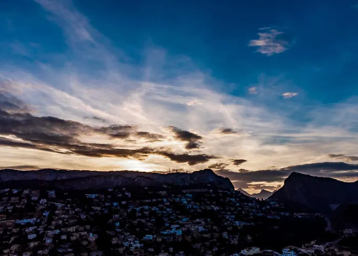Guzman - Anneida Calpe