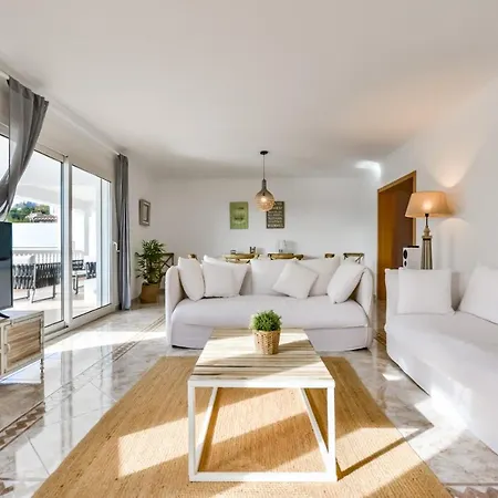 فيلة Guzman - Anneida